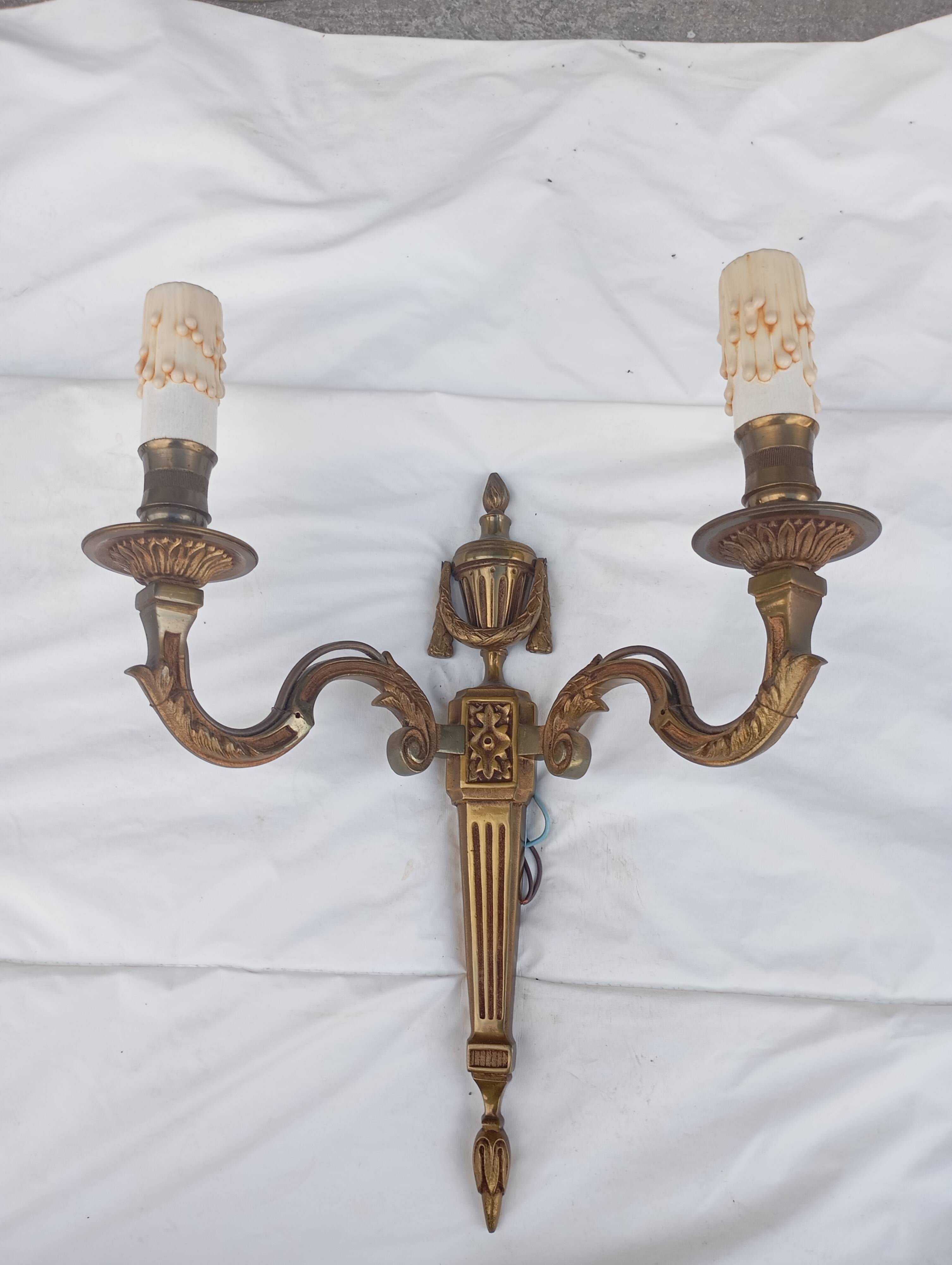 Appliques néoclassique ou Louis XVI