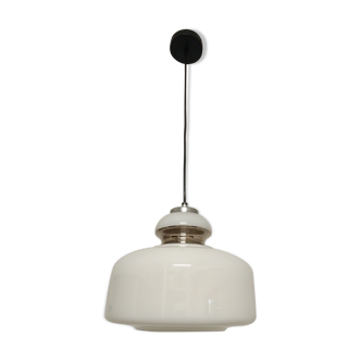 Hanging 70s in white opaline