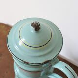 Pretty enamelled filter coffee maker