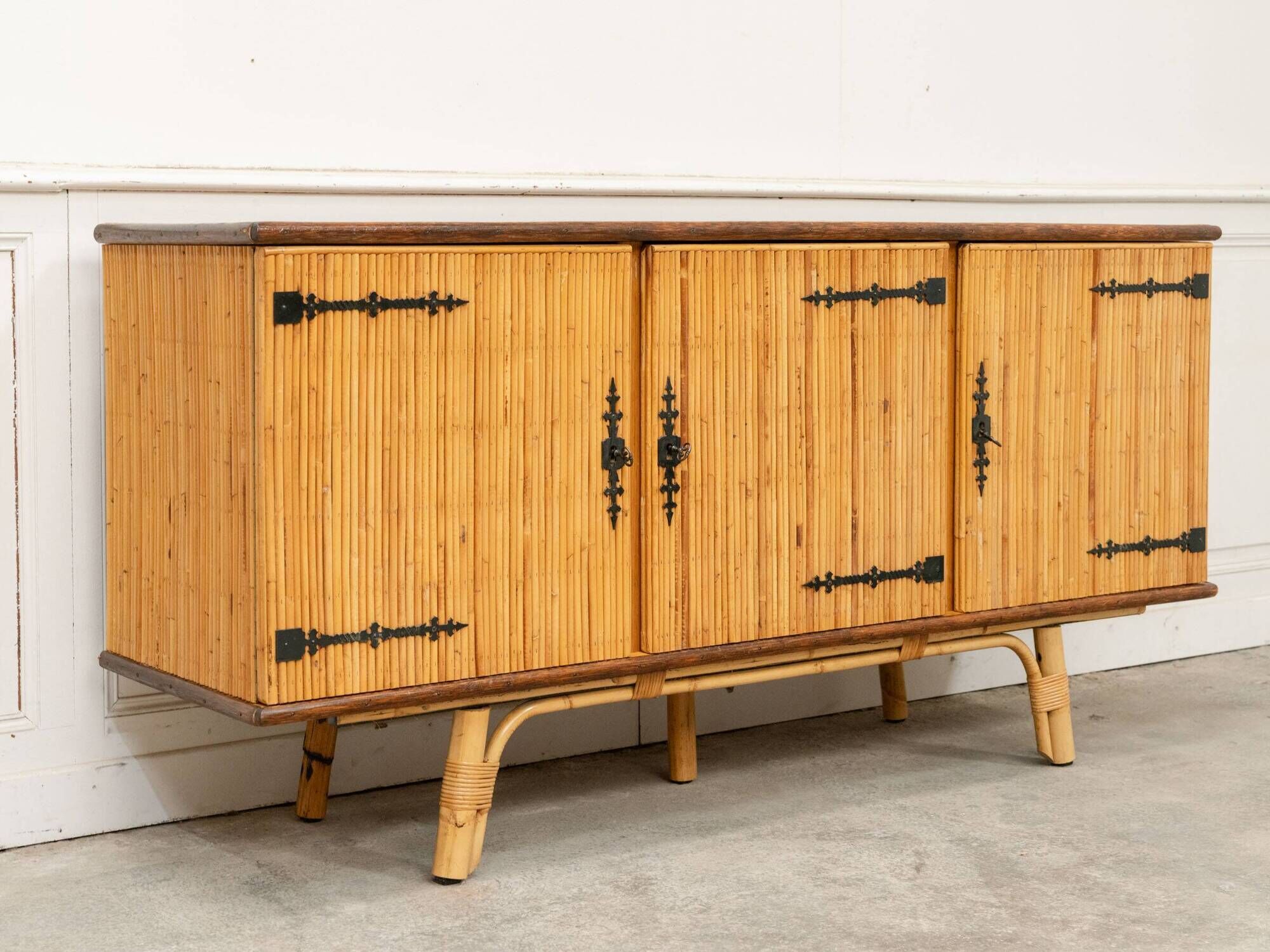 Audoux Minet rattan enfilade