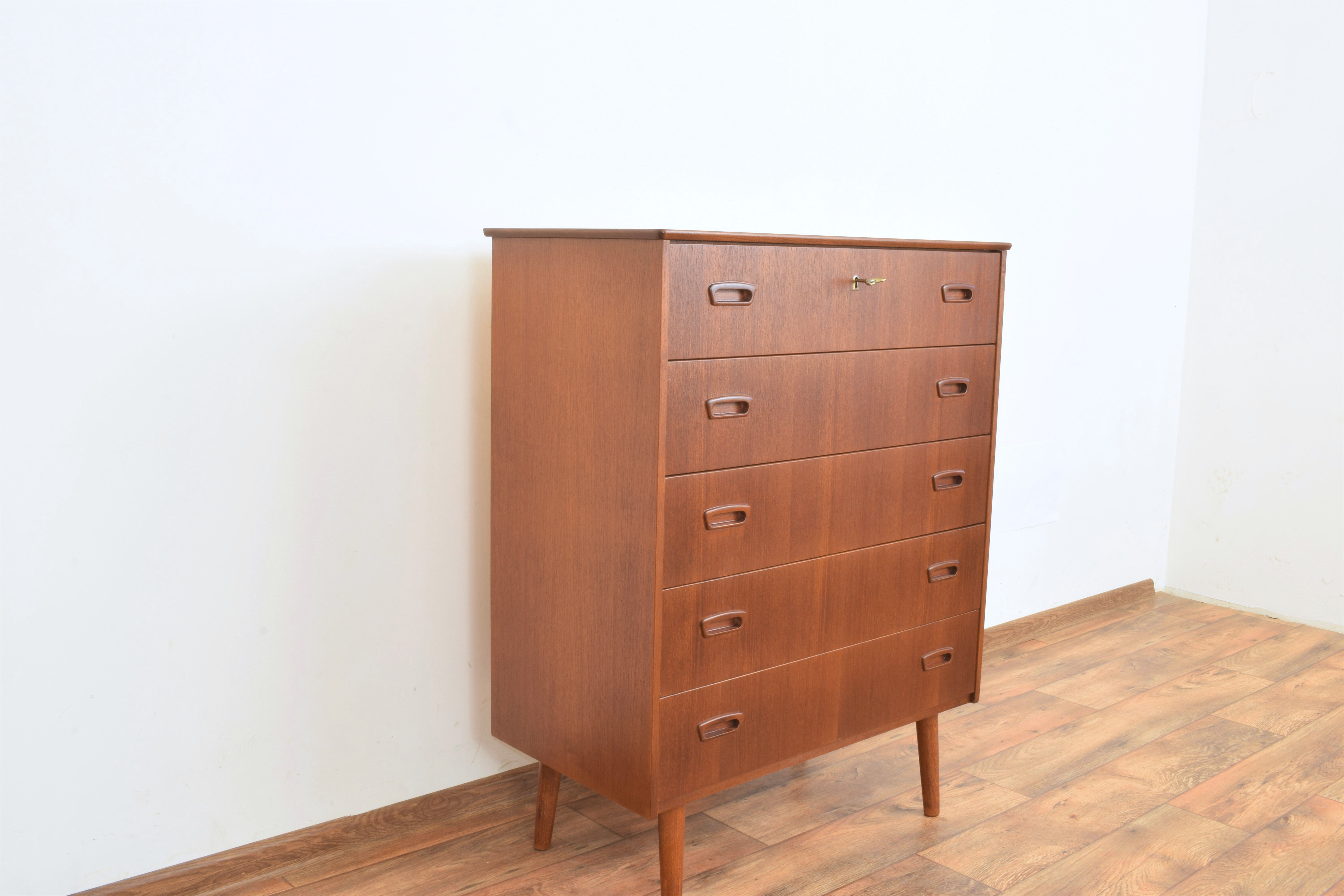 Danish teak chest of drawers