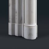 Cheminée en marbre statuaire de style Louis XVI