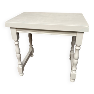 Table basse blanche ou
