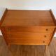 Commode en bois vintage
