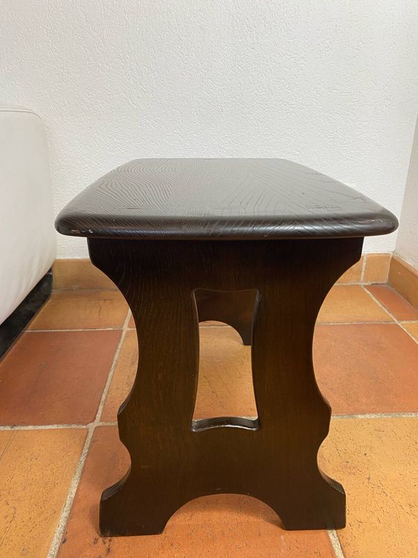 Table basse d’appoint Ercol en orme