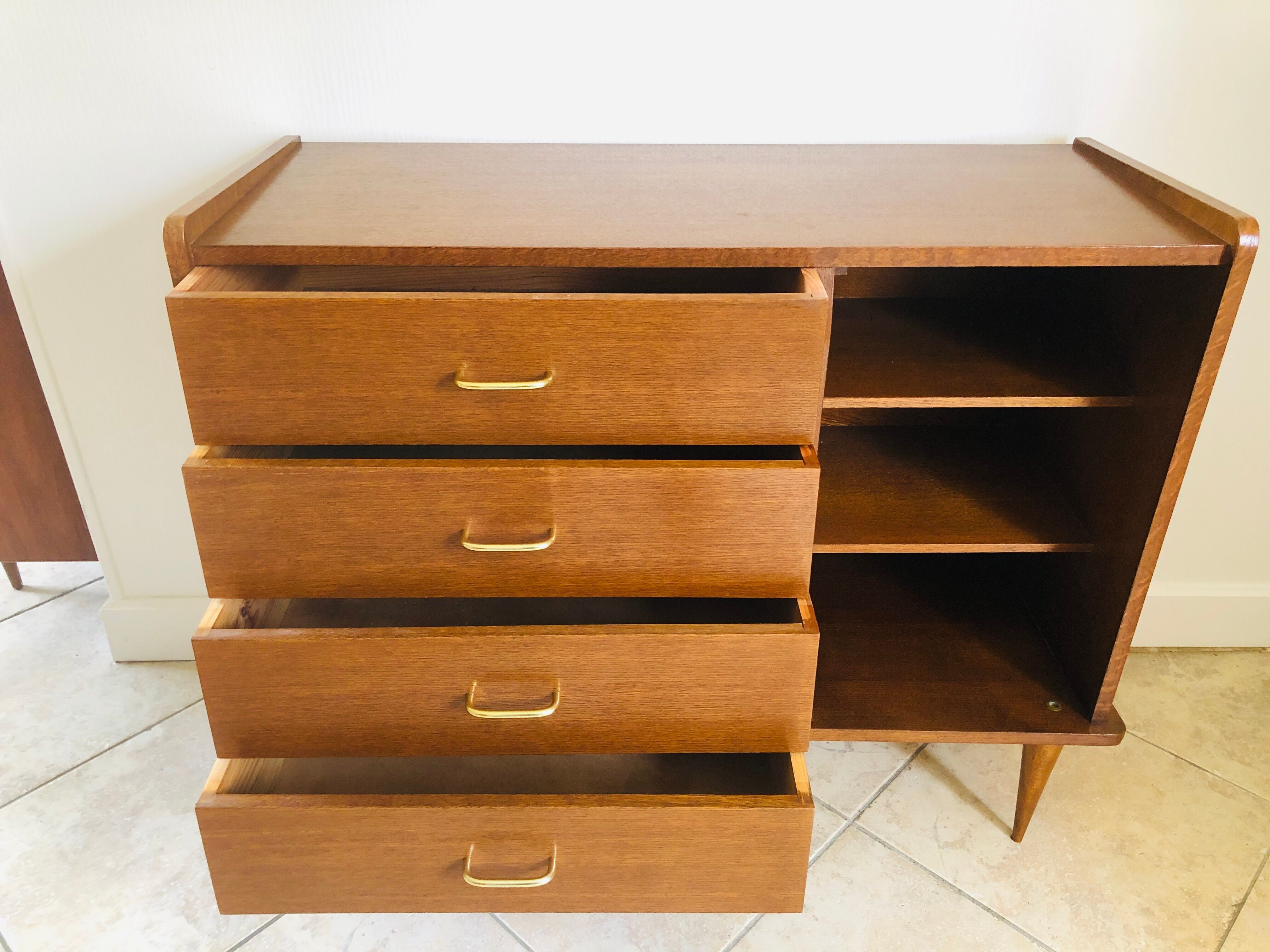 Scandinavian style dresser with 4 drawers and storage, circa 60
