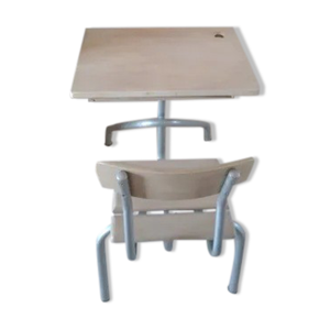 bureau d'écolier