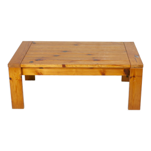 Table basse en pin. france, - circa