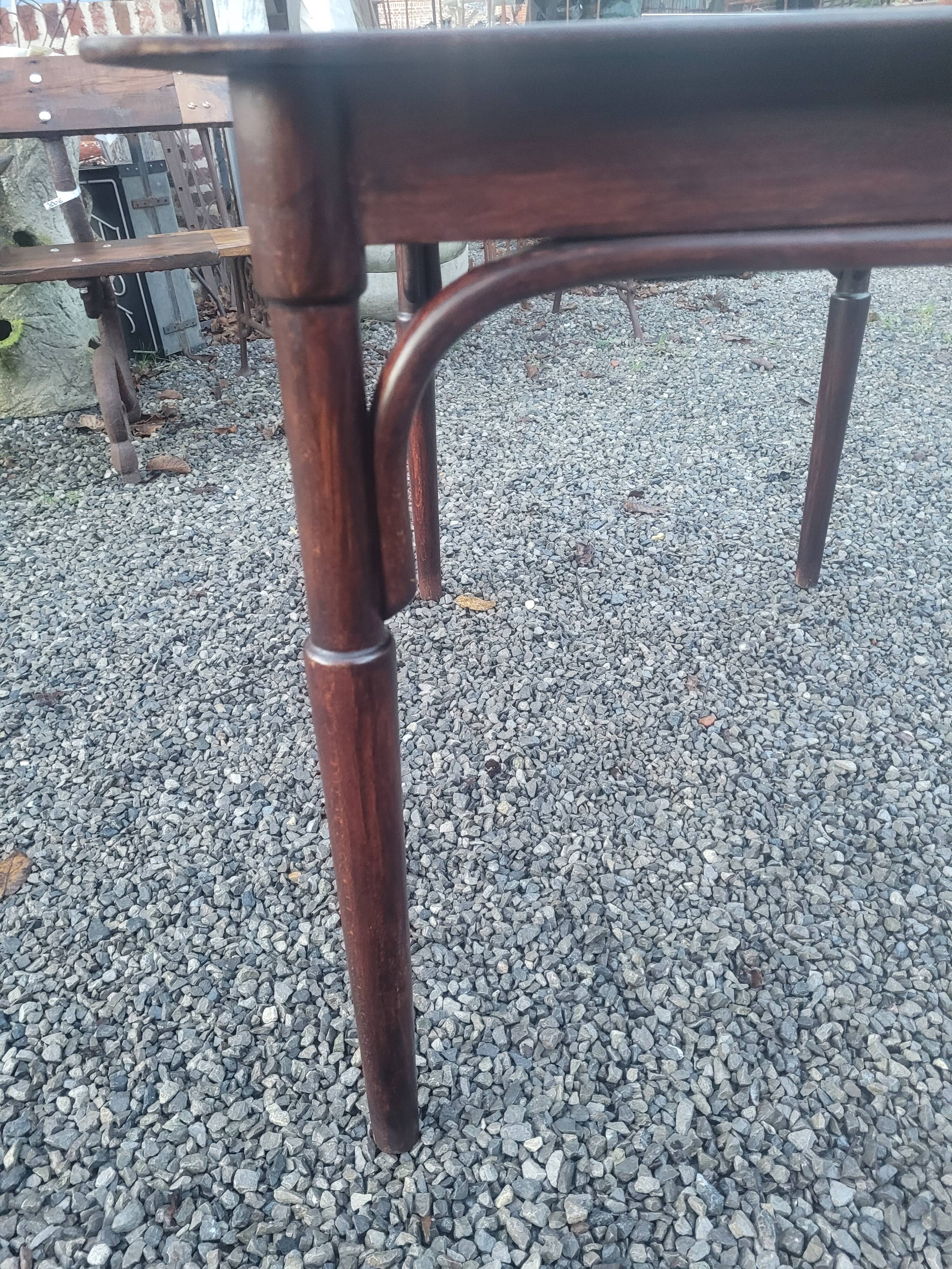 Thonet curved wood bistro table