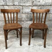 Pair of bistro chairs troquet Parisien in curved wood 1950