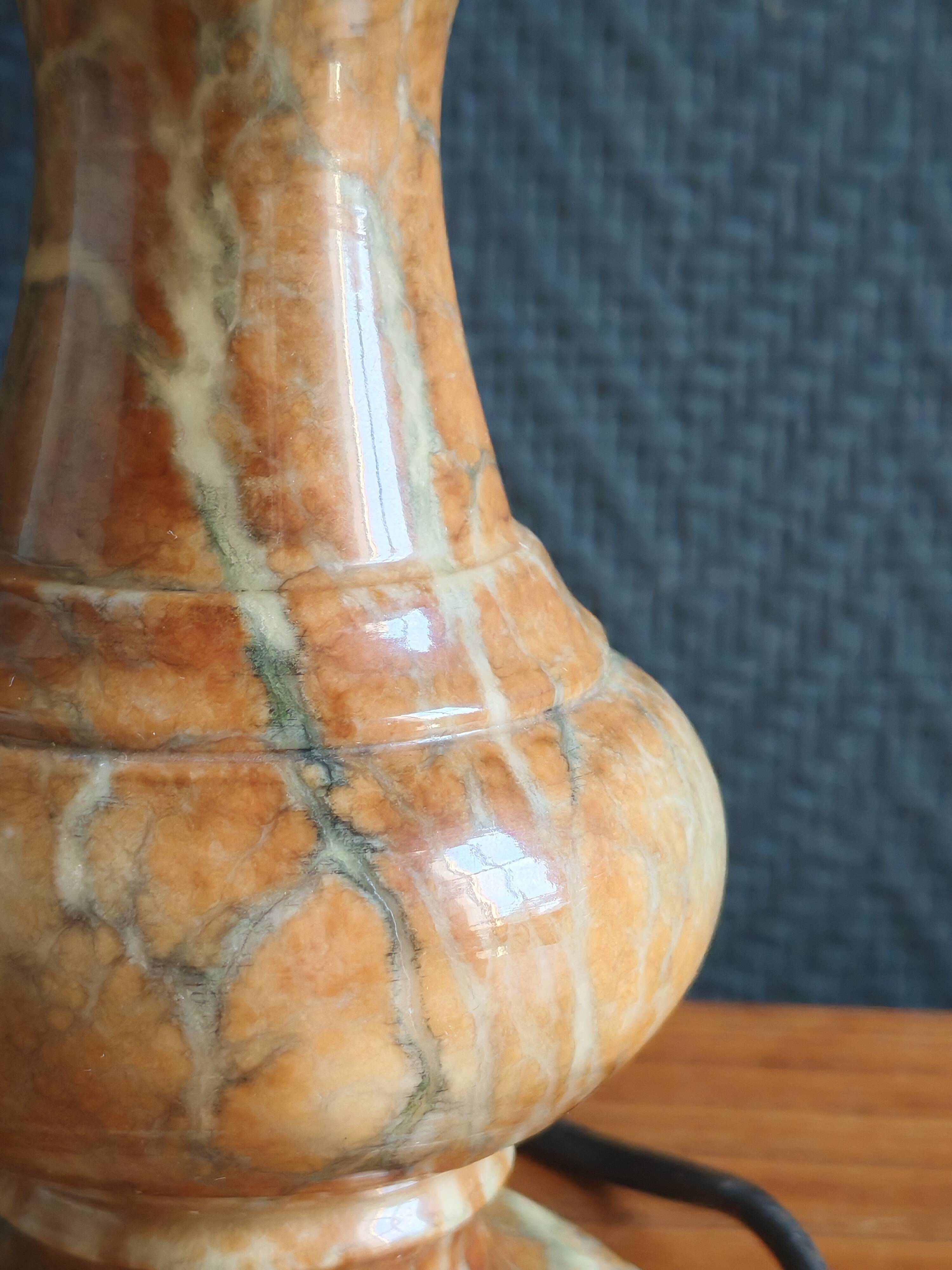 Vintage Table Lamp in Sculpted Alabaster – Base in Natural Stone