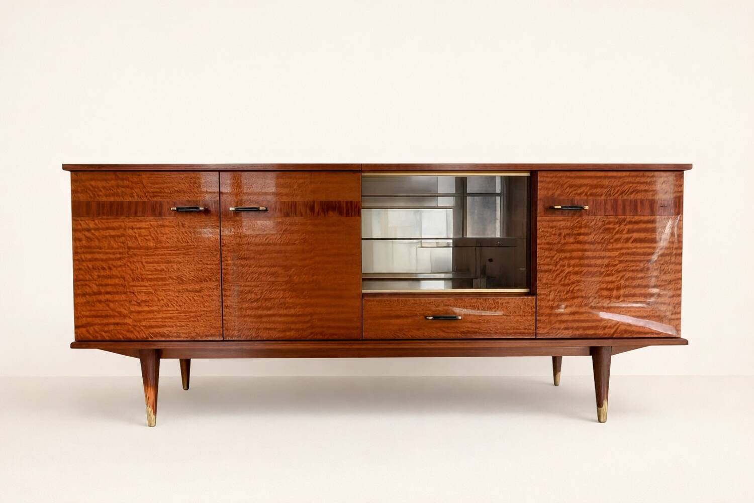 Large vintage sideboard from the 50s/60s, 210 cm.