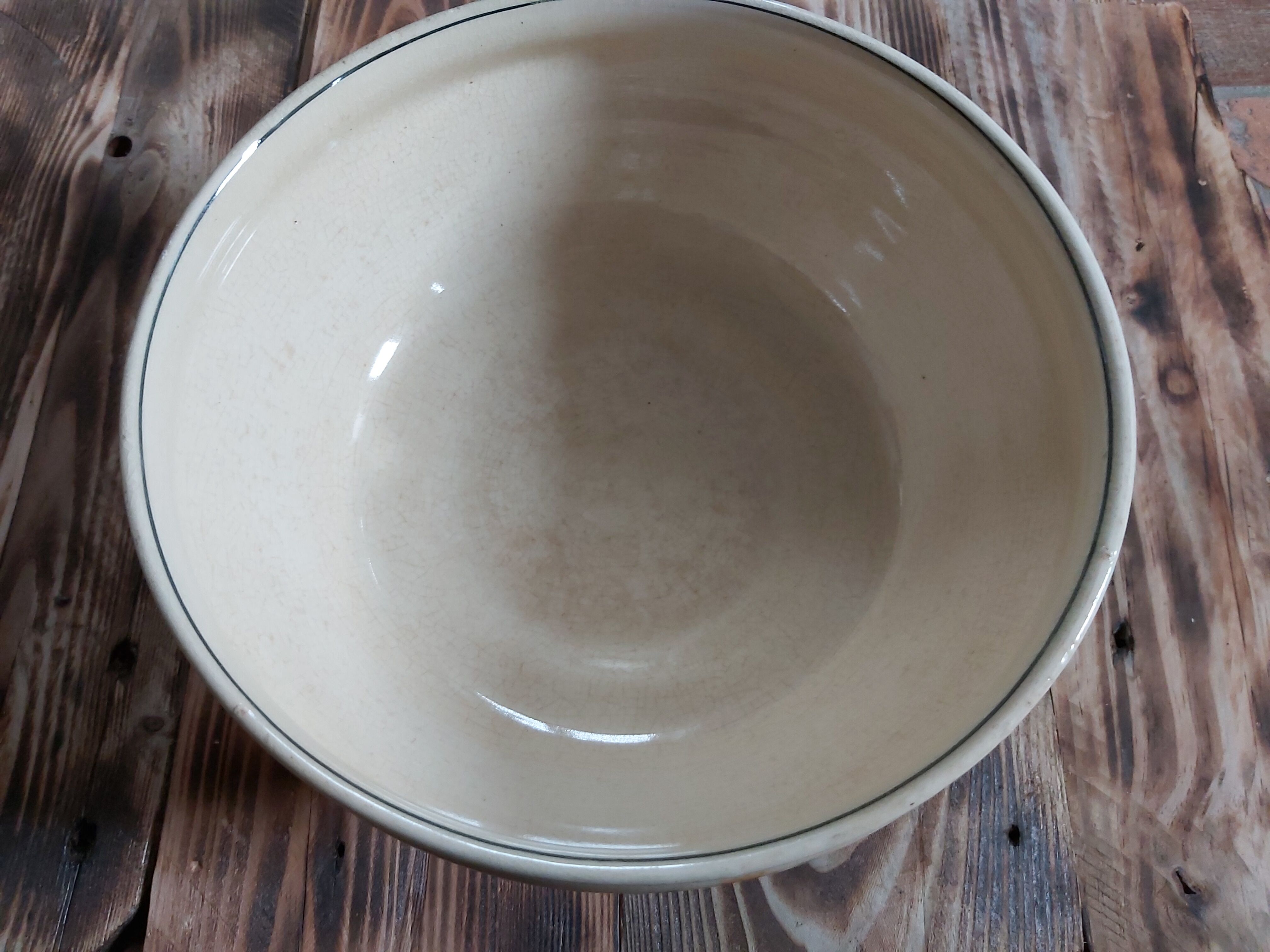 Salad bowl Creil and Montereau pattern Carnations