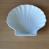 White dish scallop shell Emile Henry
