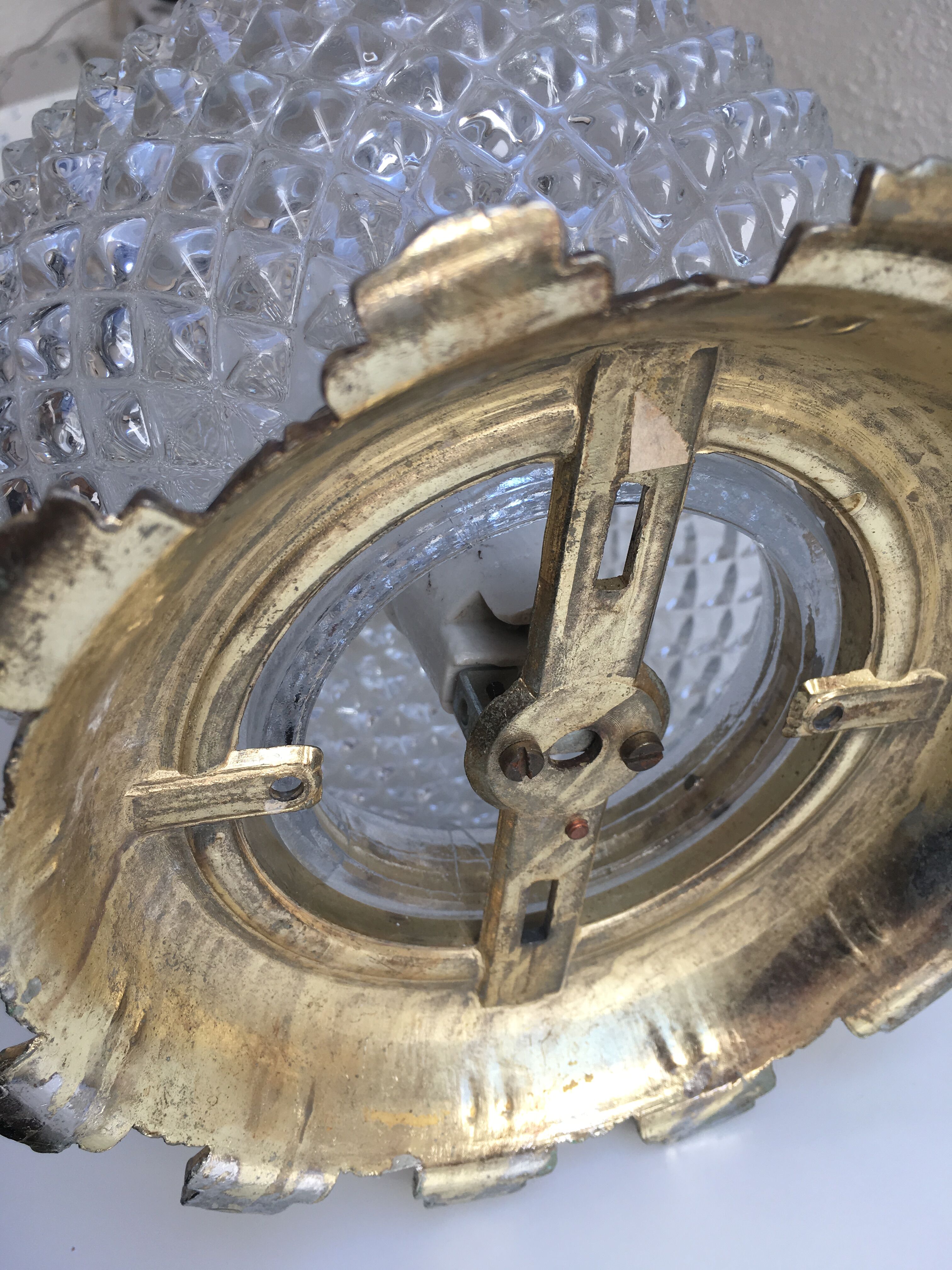 Diamond tipped ceiling lamp