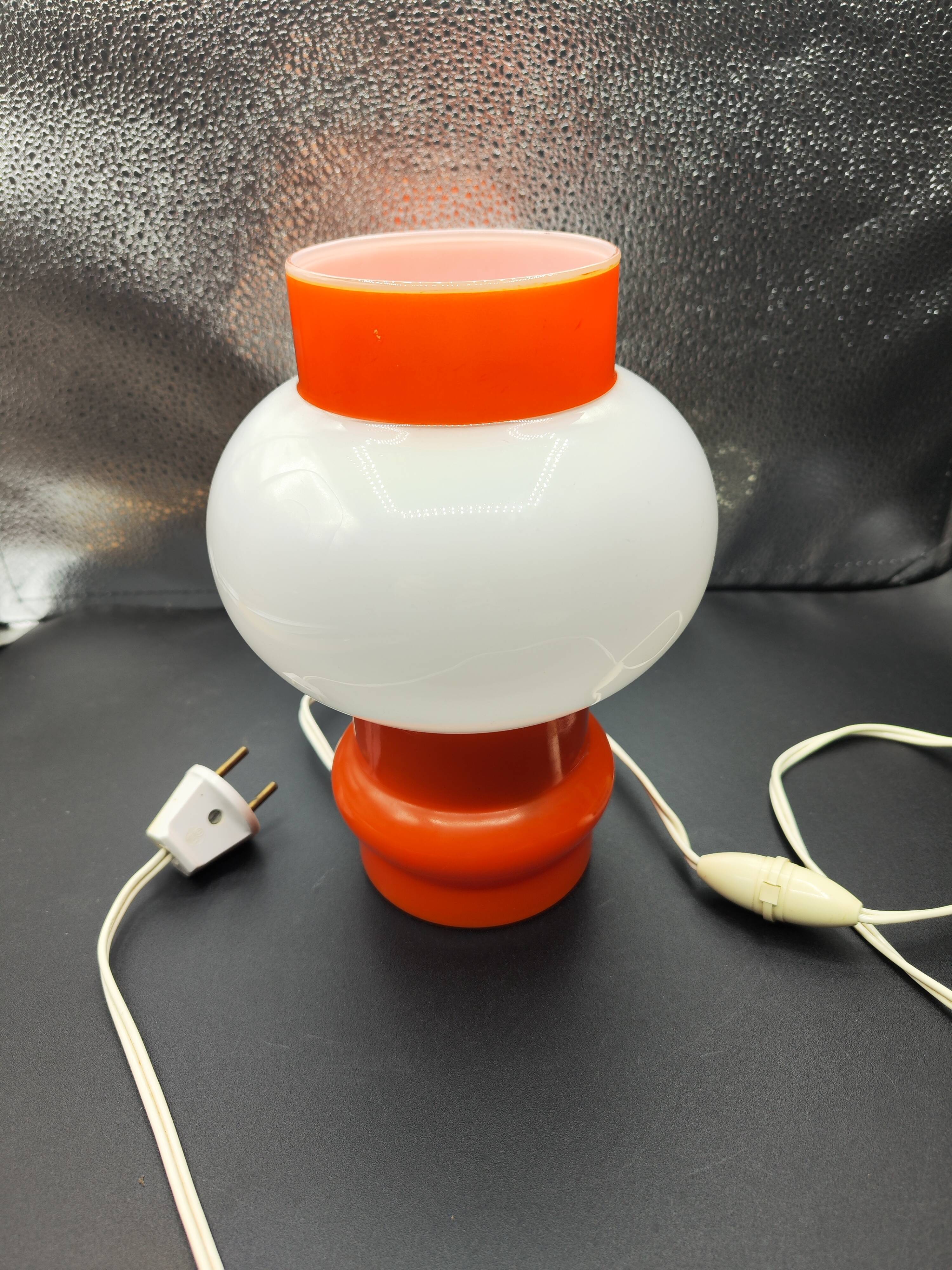 Table lamp space age opalescent glass