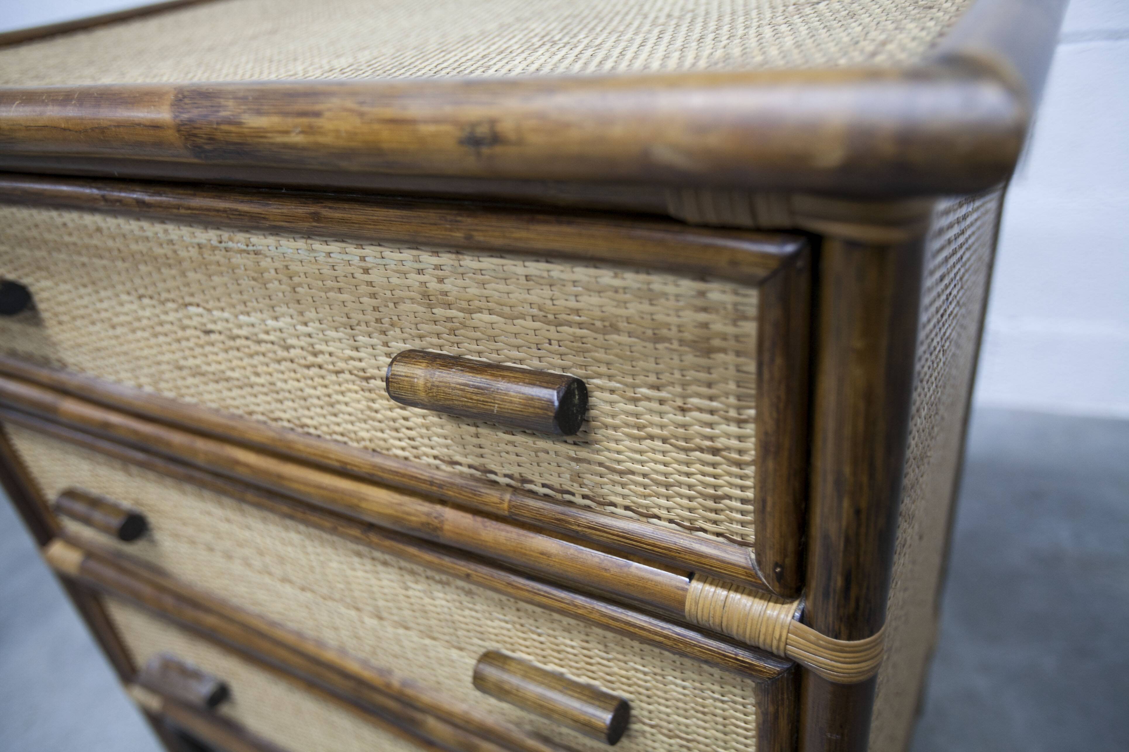 Rattan chest of drawers with 3 drawers