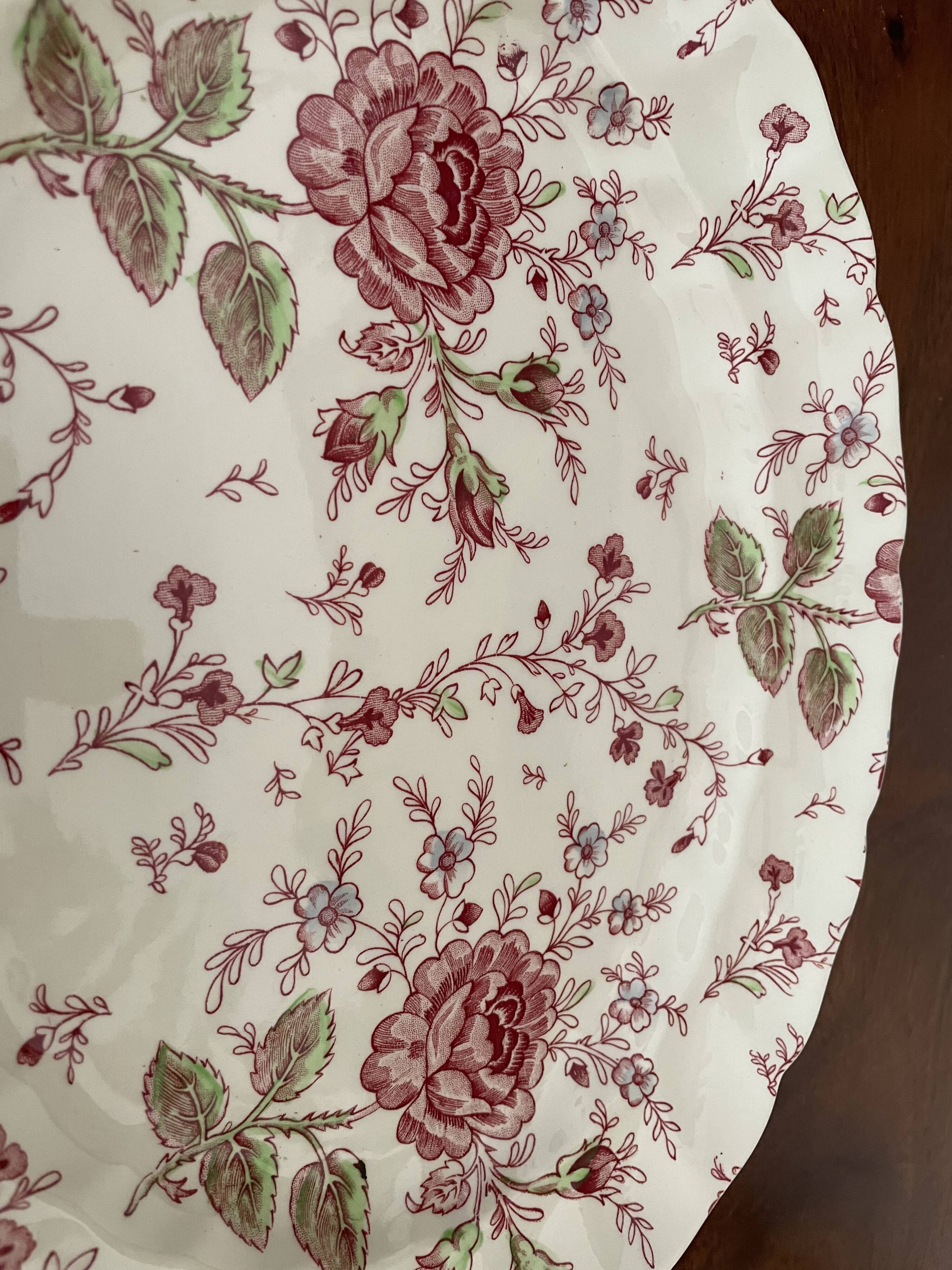 Oval dish rose Chintz Johnson Brothers vintage