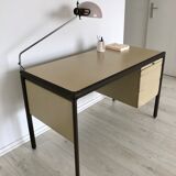 Vintage Ronéo desk with Guzzini lamp