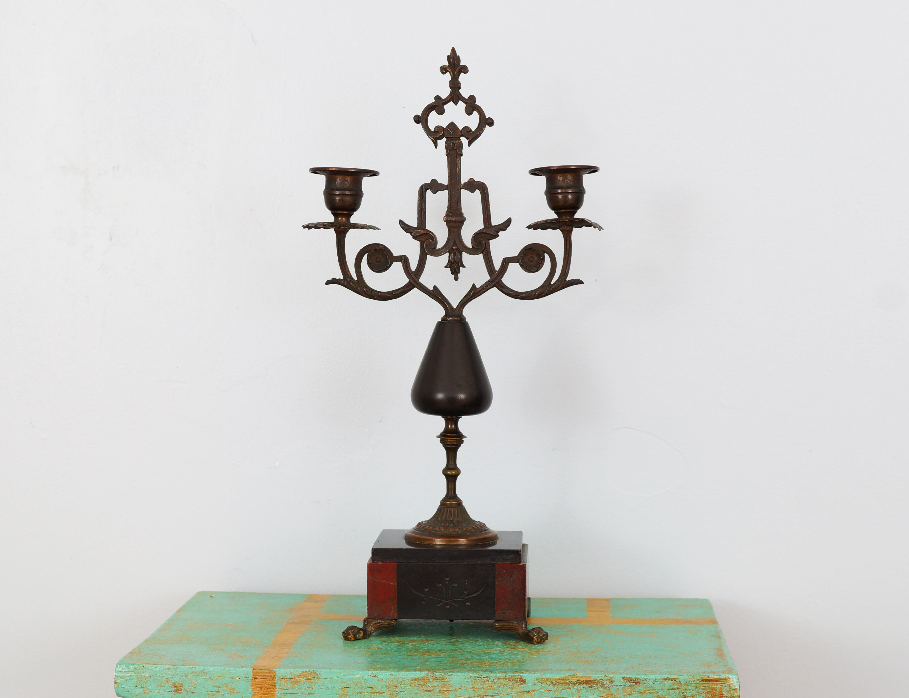 Old chandelier in bronze and marble, early 20th century