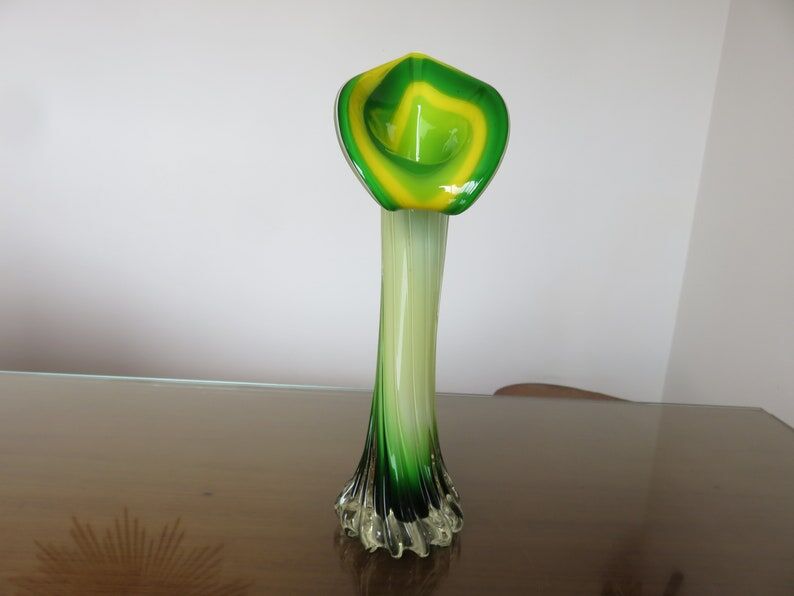 Vase soliflore arum in Murano glass yellow and green 60s 70s