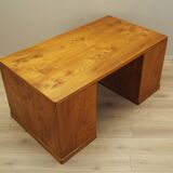 Bureau en cerisier, design danois, années 1960, production : Danemark
