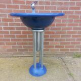 Vintage enameled sink