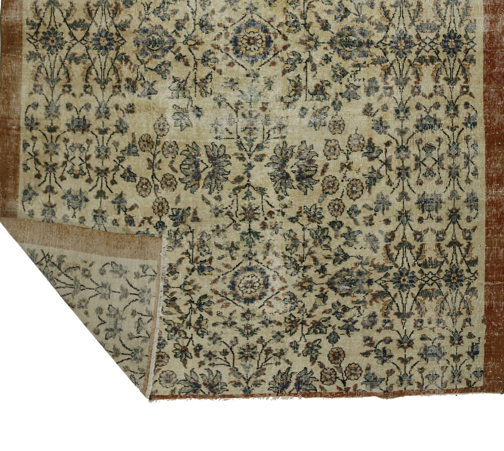 Tapis Oushak Ancien – Ton Ivoire & Motifs Floraux, 198 x 274 cm