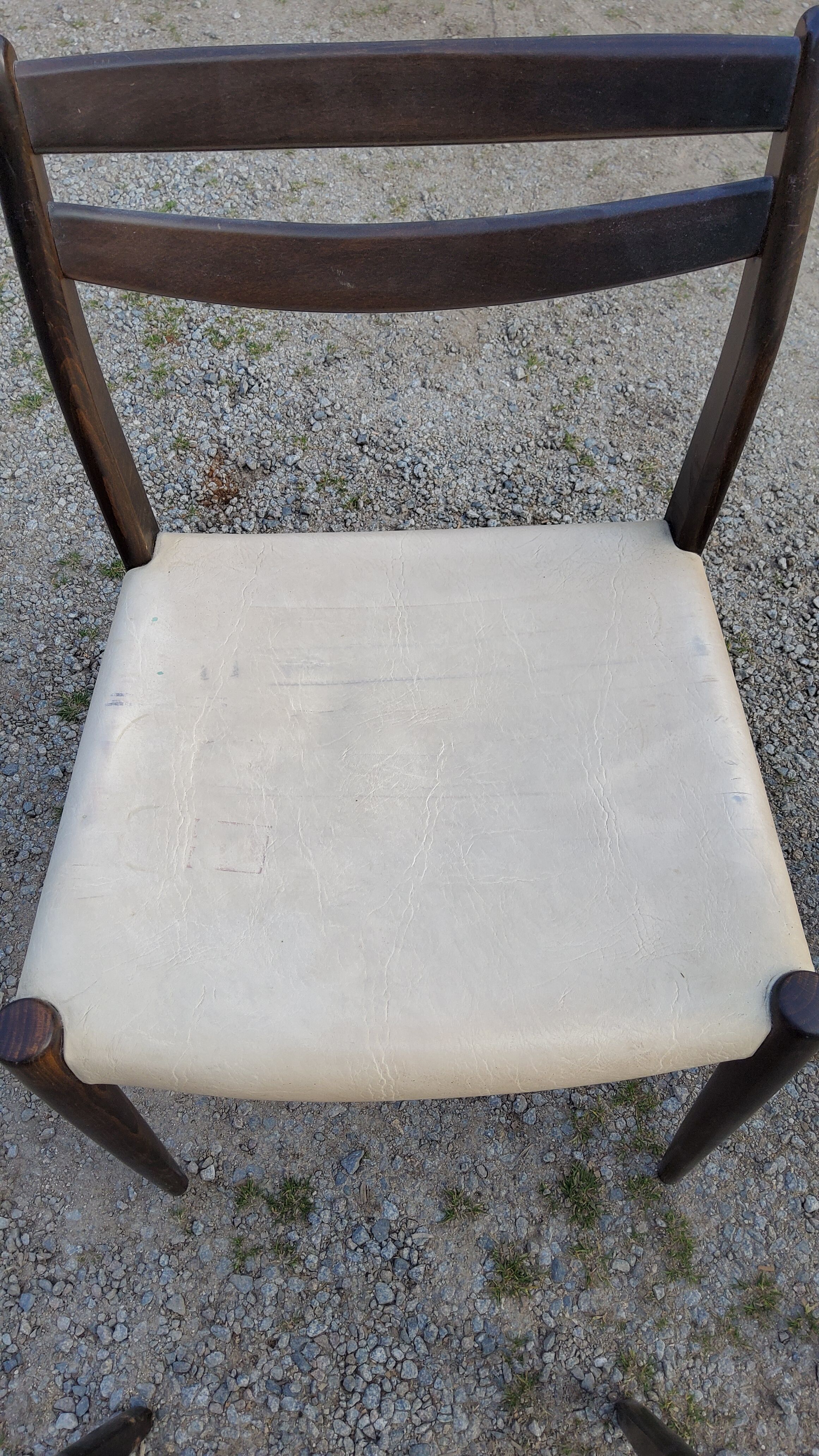 Set of 4 Scandinavian style chairs from the 70s