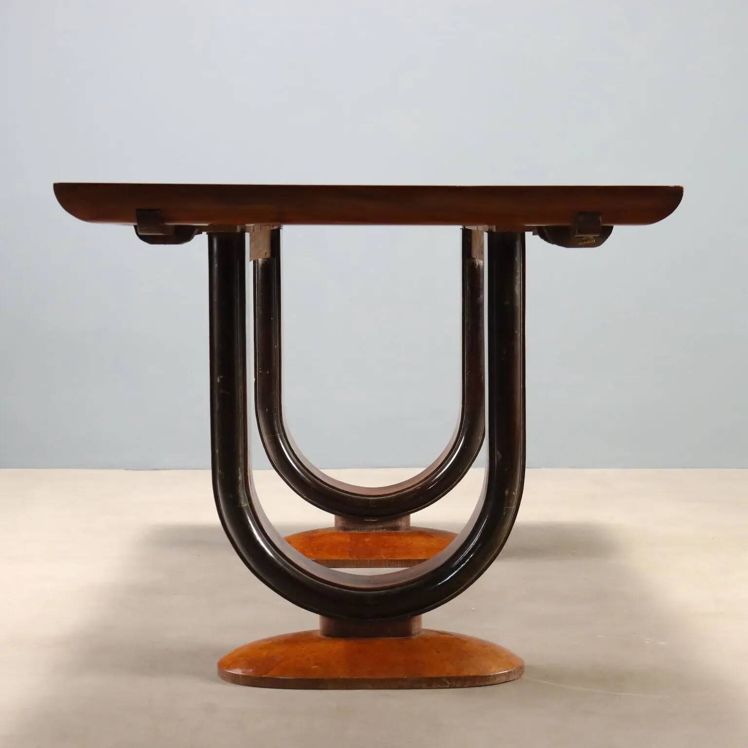 Art Deco table in rosewood and thuya burl.