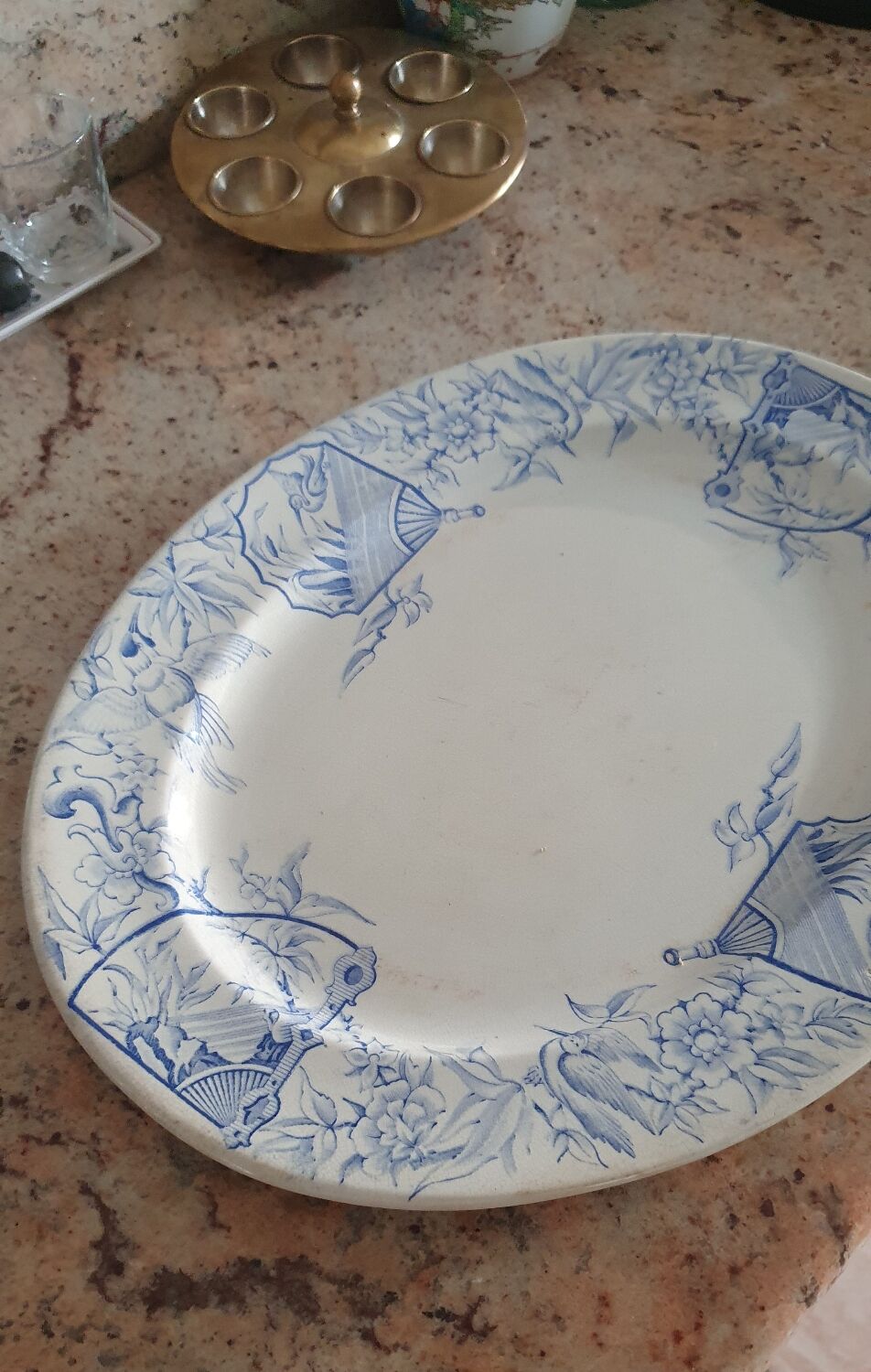Terre de fer earthenware dish