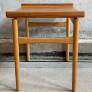 Tables basses "venus" ge 1937 par hans j wegner pour getama