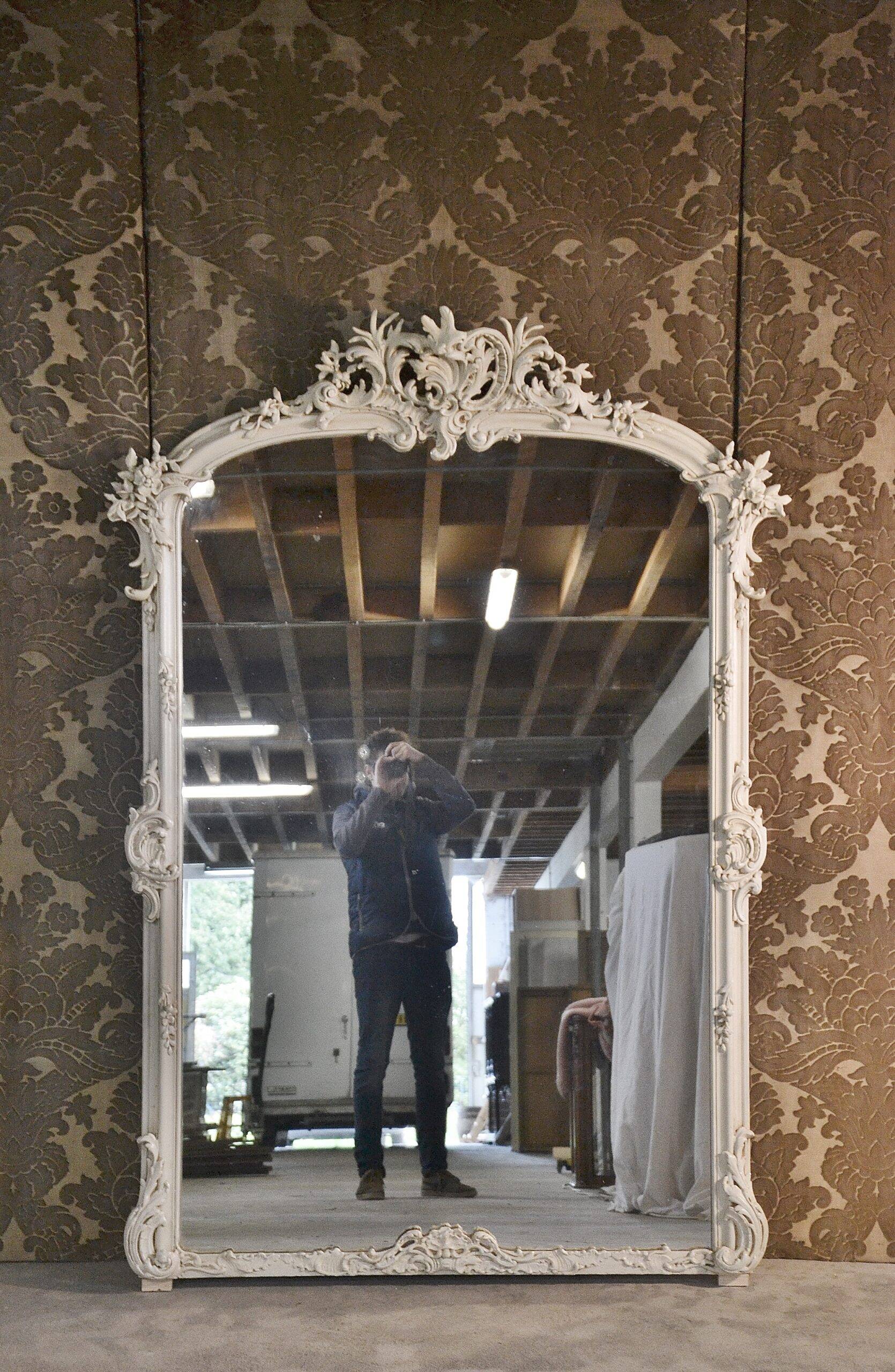 Large Louis XV rocaille style mirror, late 19th century