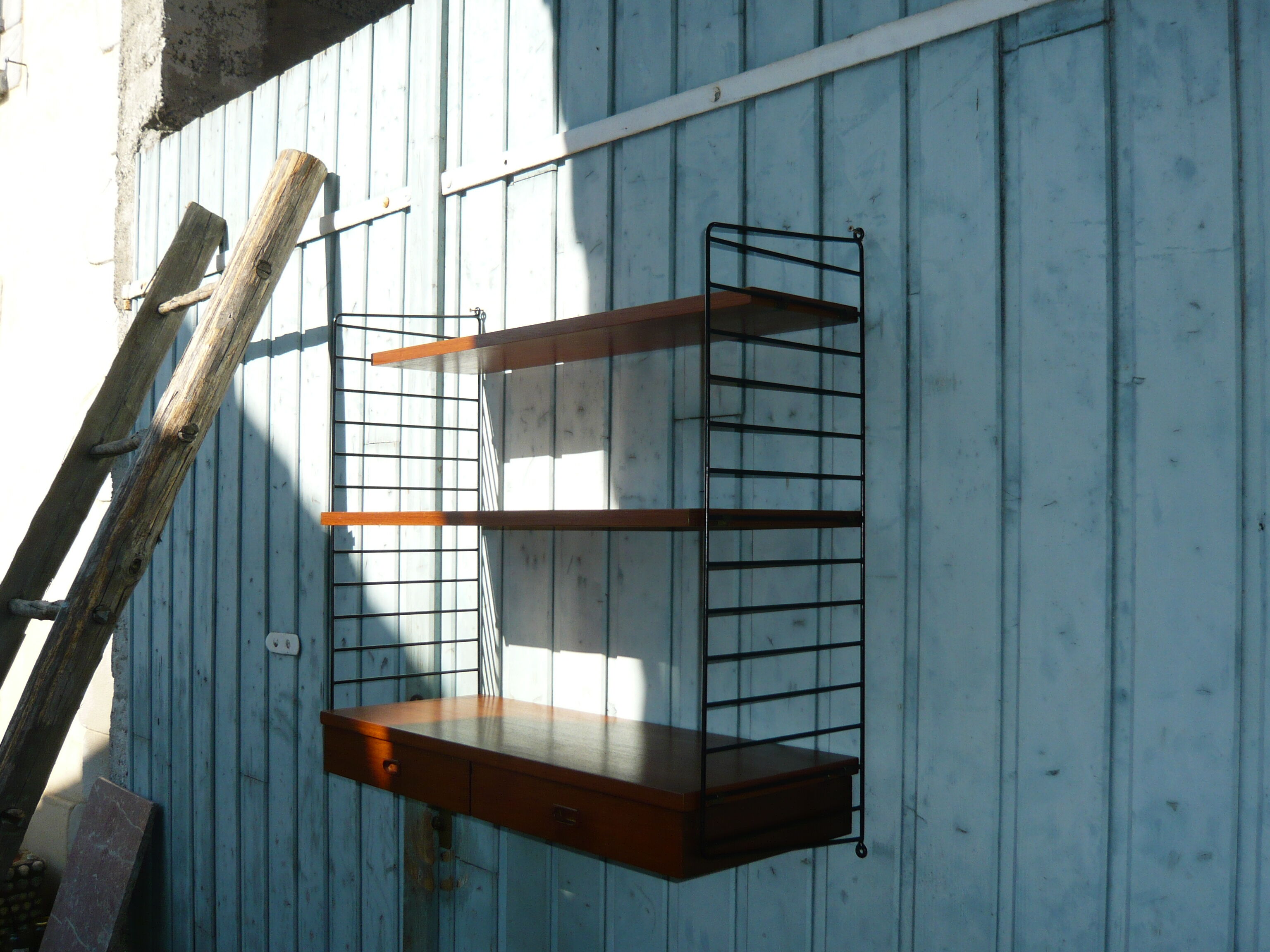 Scandinavian tomado string