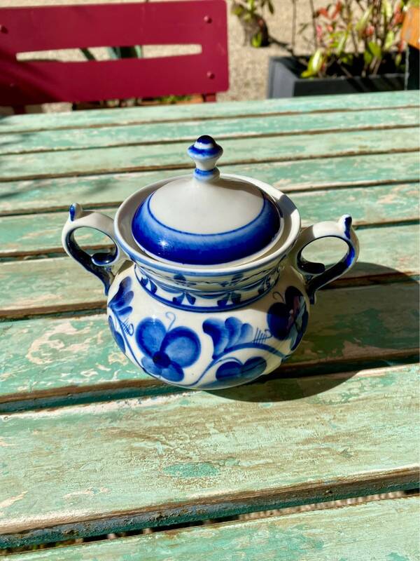 Sucrier porcelaine vintage URSS