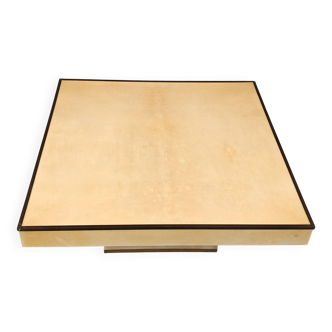 Table basse en peau de chèvre laquée Aldo Tura, années 1960