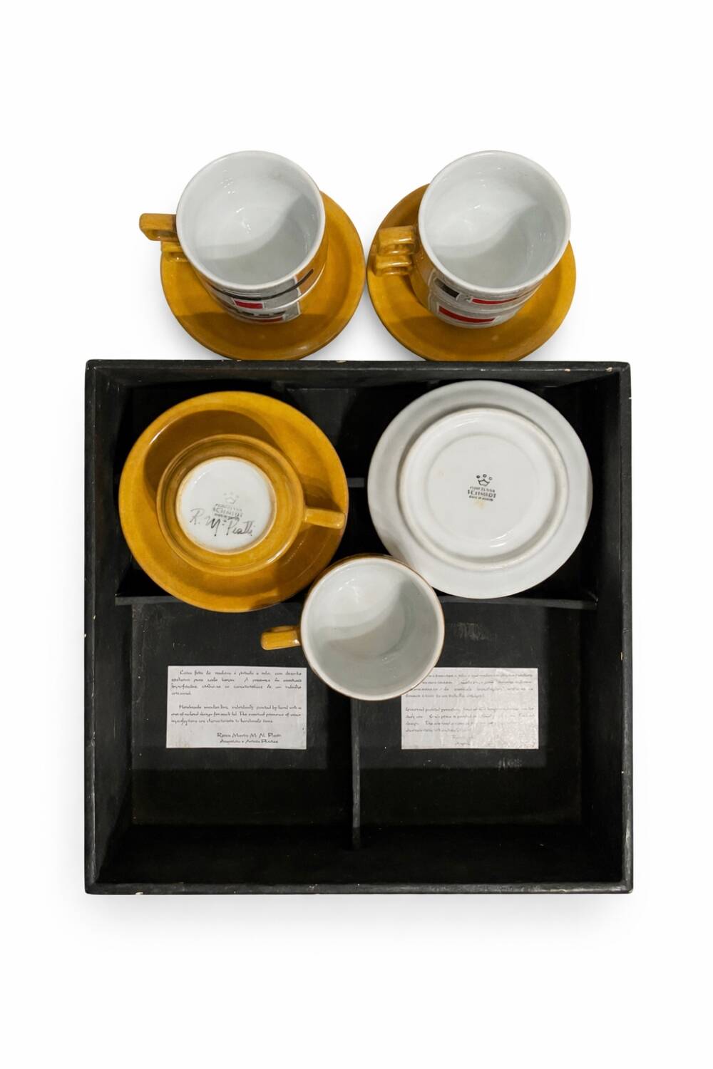 Service of porcelain espresso by Schmidt designer RM plates Brazil.
