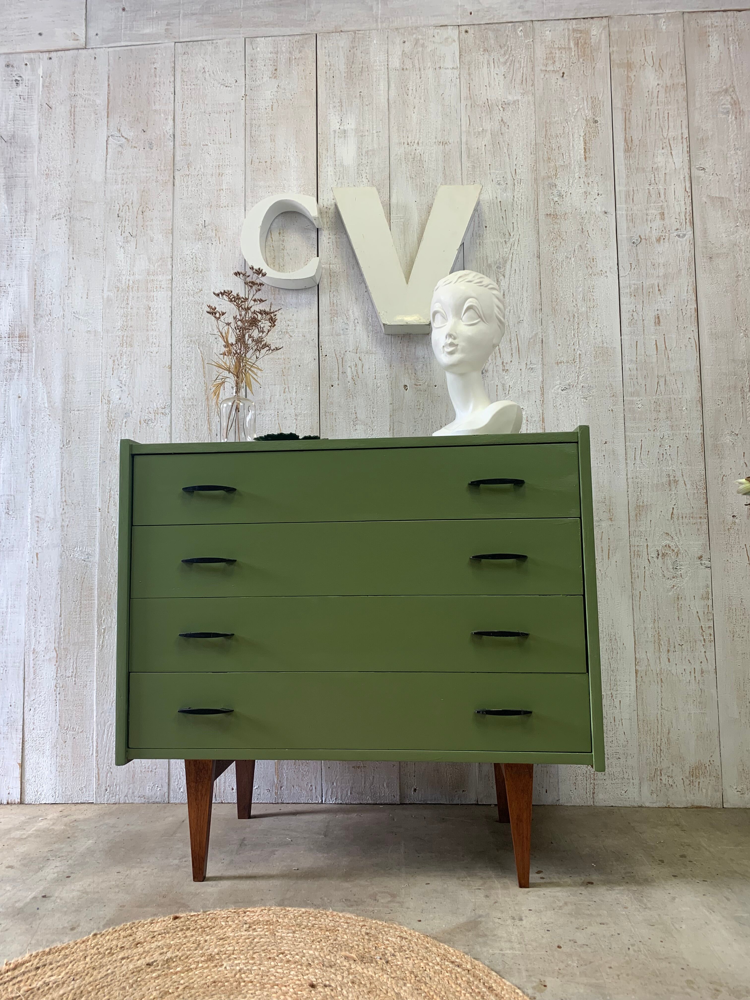 Chest of drawers from the 50s