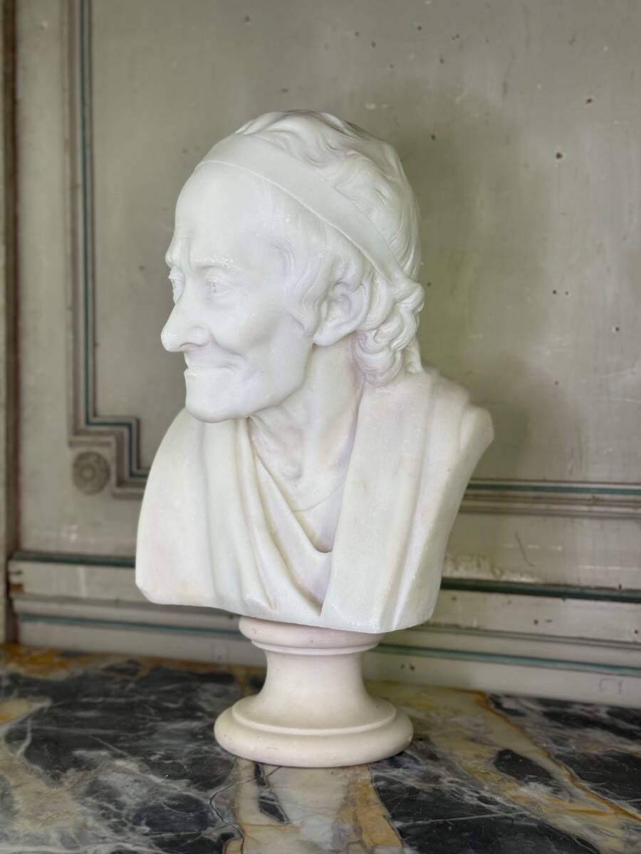 Marble bust, Voltaire after Jean Antoine Houdon, 19th-century copy.