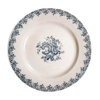 Plat Louis XV en faÏence de Gien Terre de fer