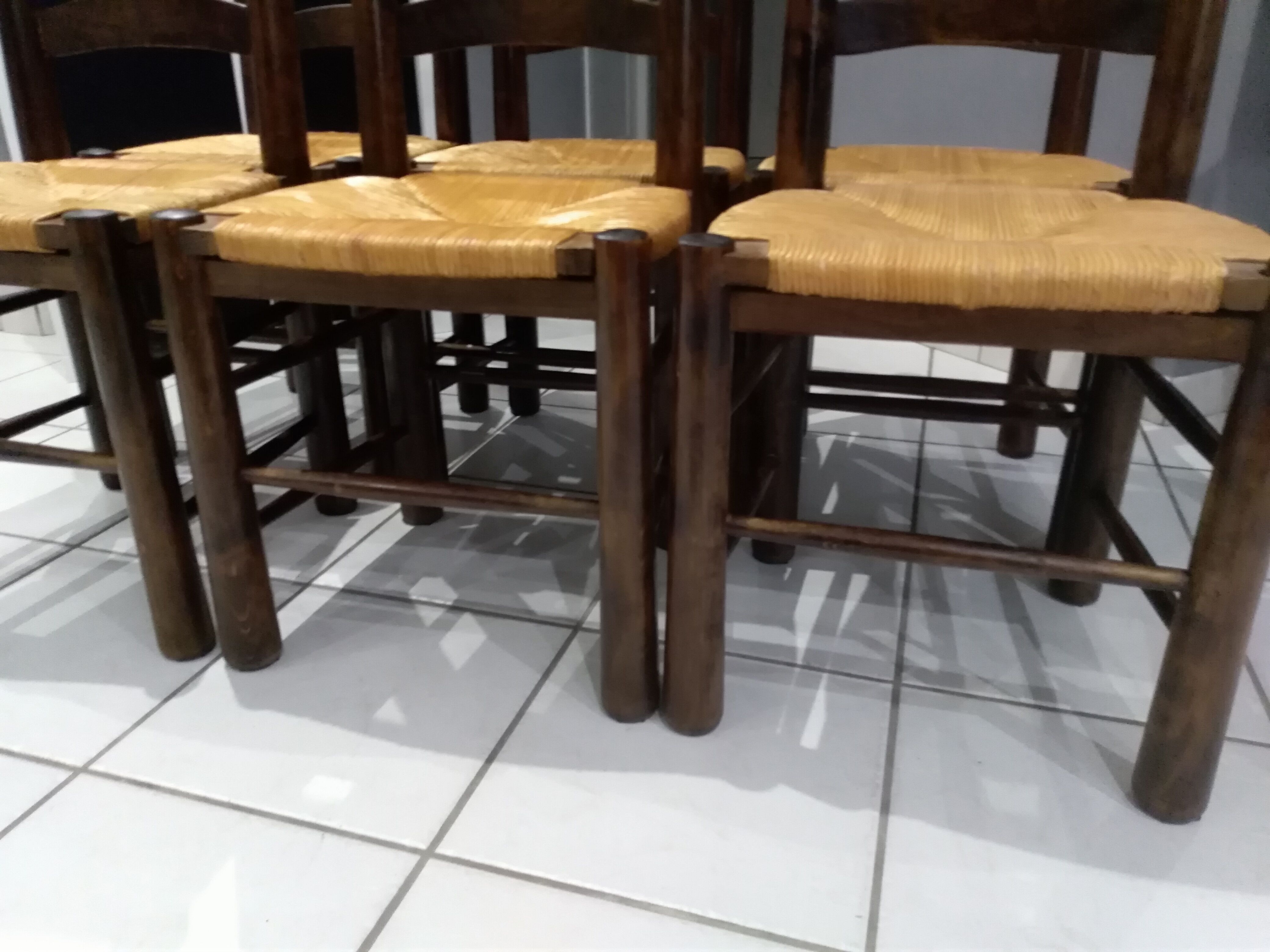 Suite of 6 brutalist straw chairs, 1940s