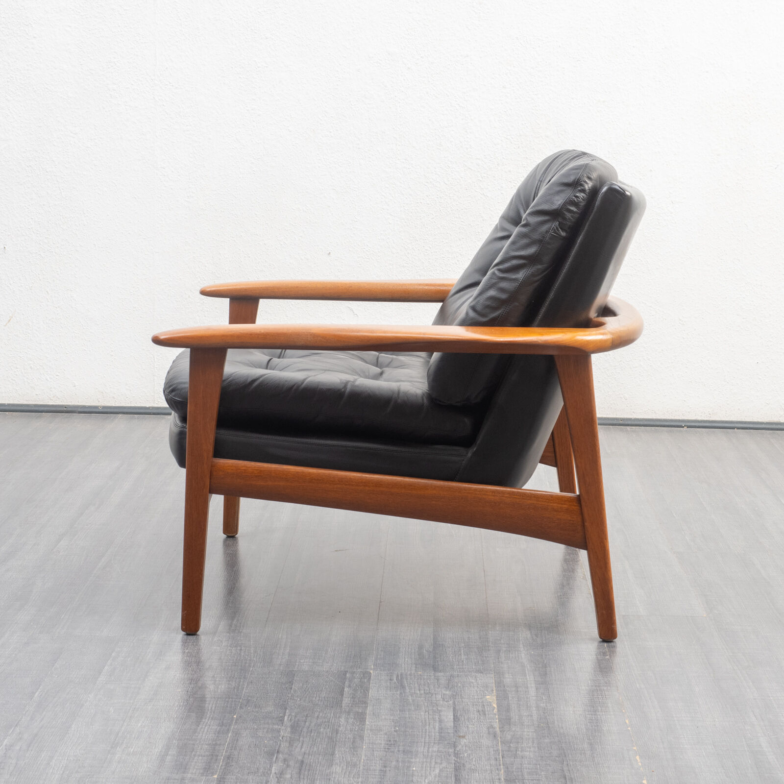 Fauteuil en teck et cuir, vintage, style scandinave