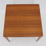 Table basse en teck par Henning Kjærnulf pour Vejle Mobelfabrik Danemark années 1960