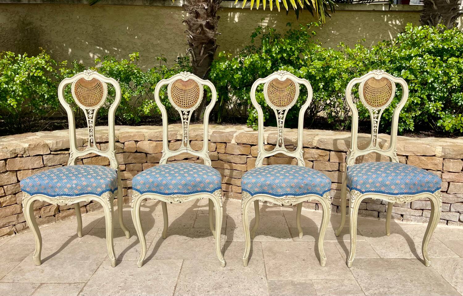 Set of 4 Louis XV style lacquered chairs