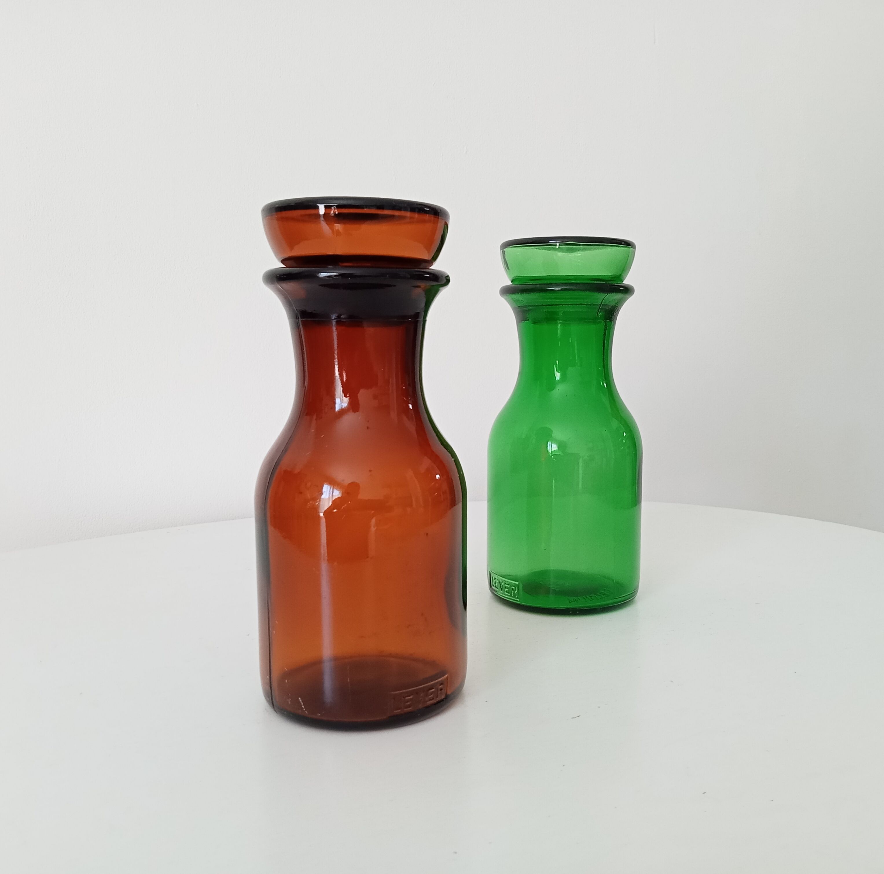 Set of 2 vintage jars Level 70s/80s