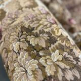 Vintage floral sofa / daybed / sofa bed