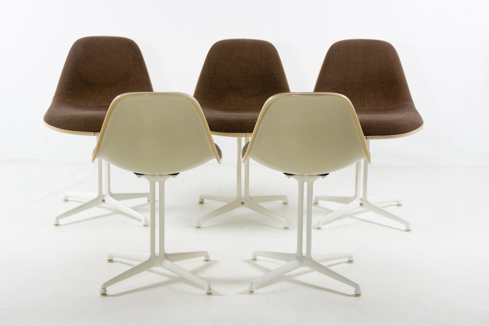 Chair "la Fonda" state of origin Herman Miller