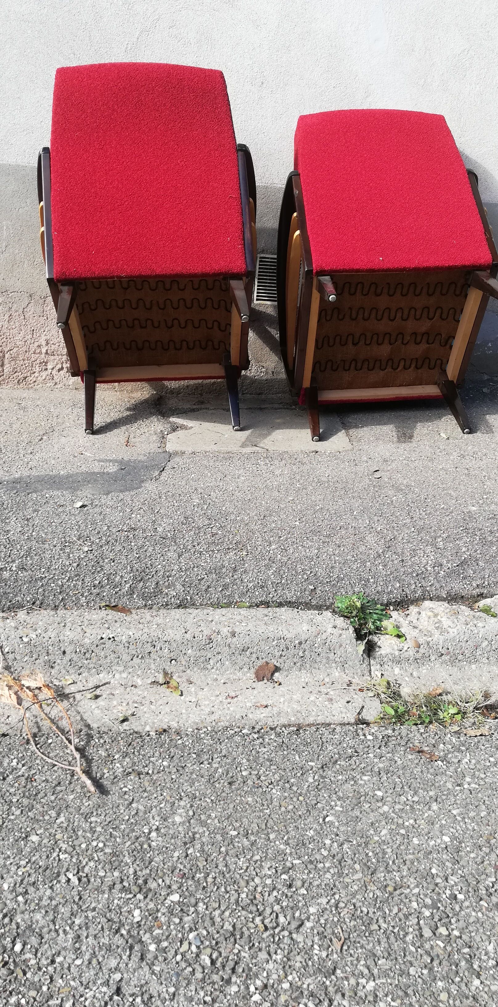 Pair of vintage armchairs red fabric