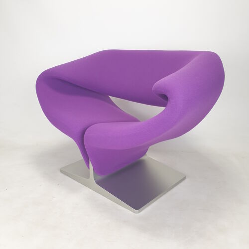 Ribbon Chair by Pierre Paulin for Artifort