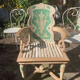 Fauteuil à entretoise en bois peint